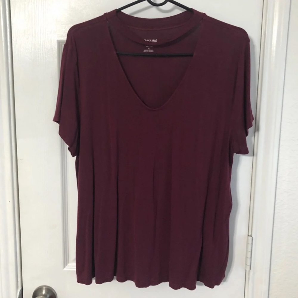 V Neck Choker T Shirt size XL